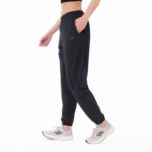 New Balance Frauen RC Essential Jogger