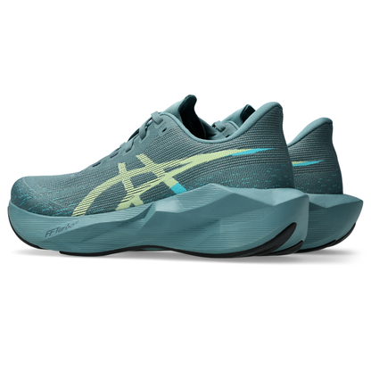 ASICS Männer Novablast 6