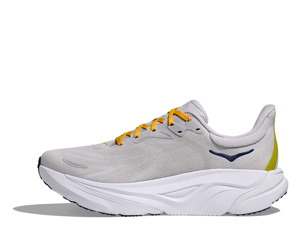Hoka Männer Arahi 8