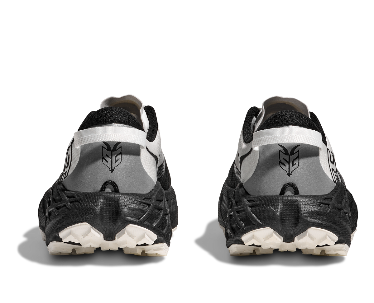 Hoka Herren Speedgoat (weit) 7
