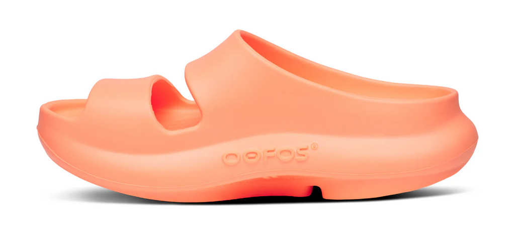 OOFOS Frauen OOyea Slide
