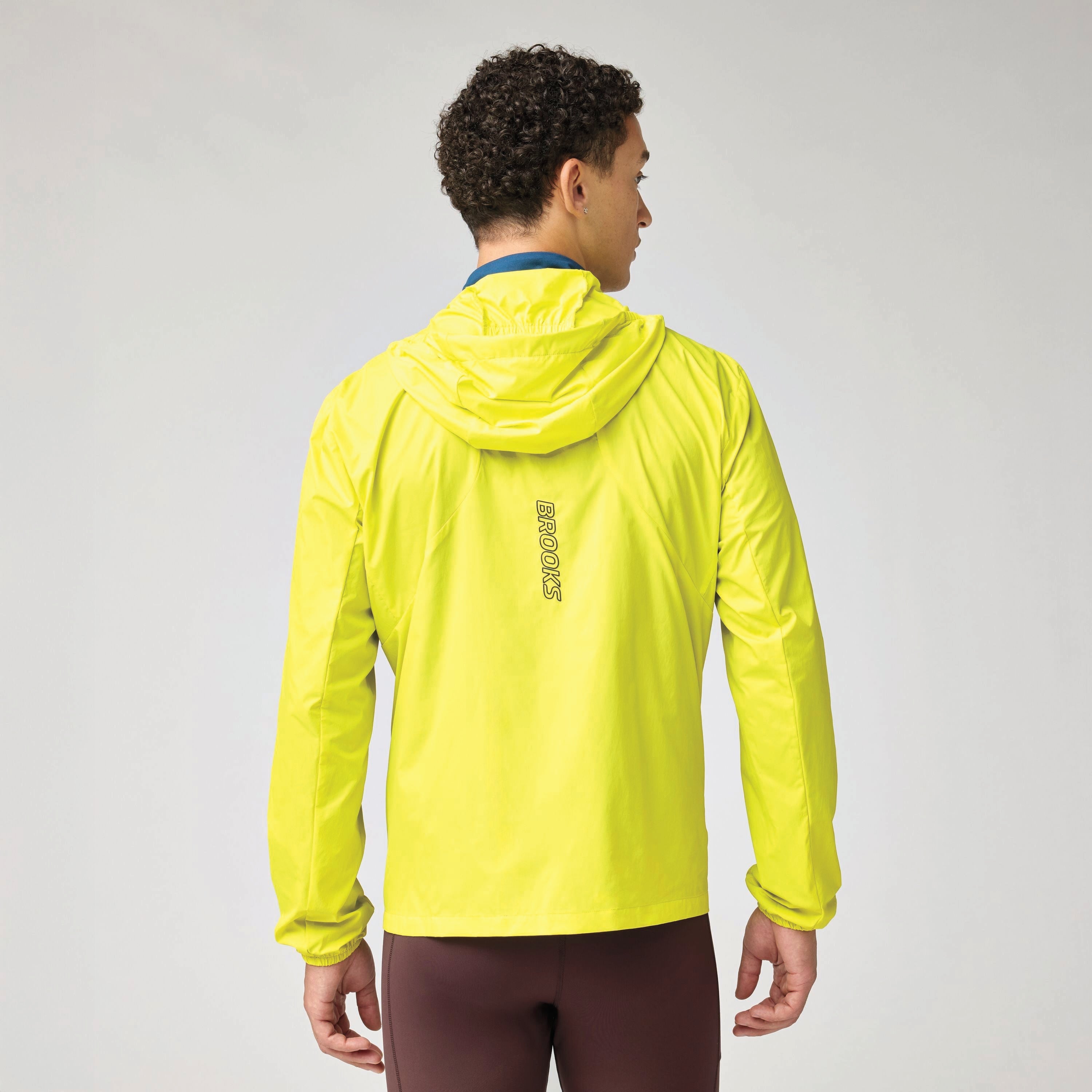 Brooks Männer Canopy Packable Jacke