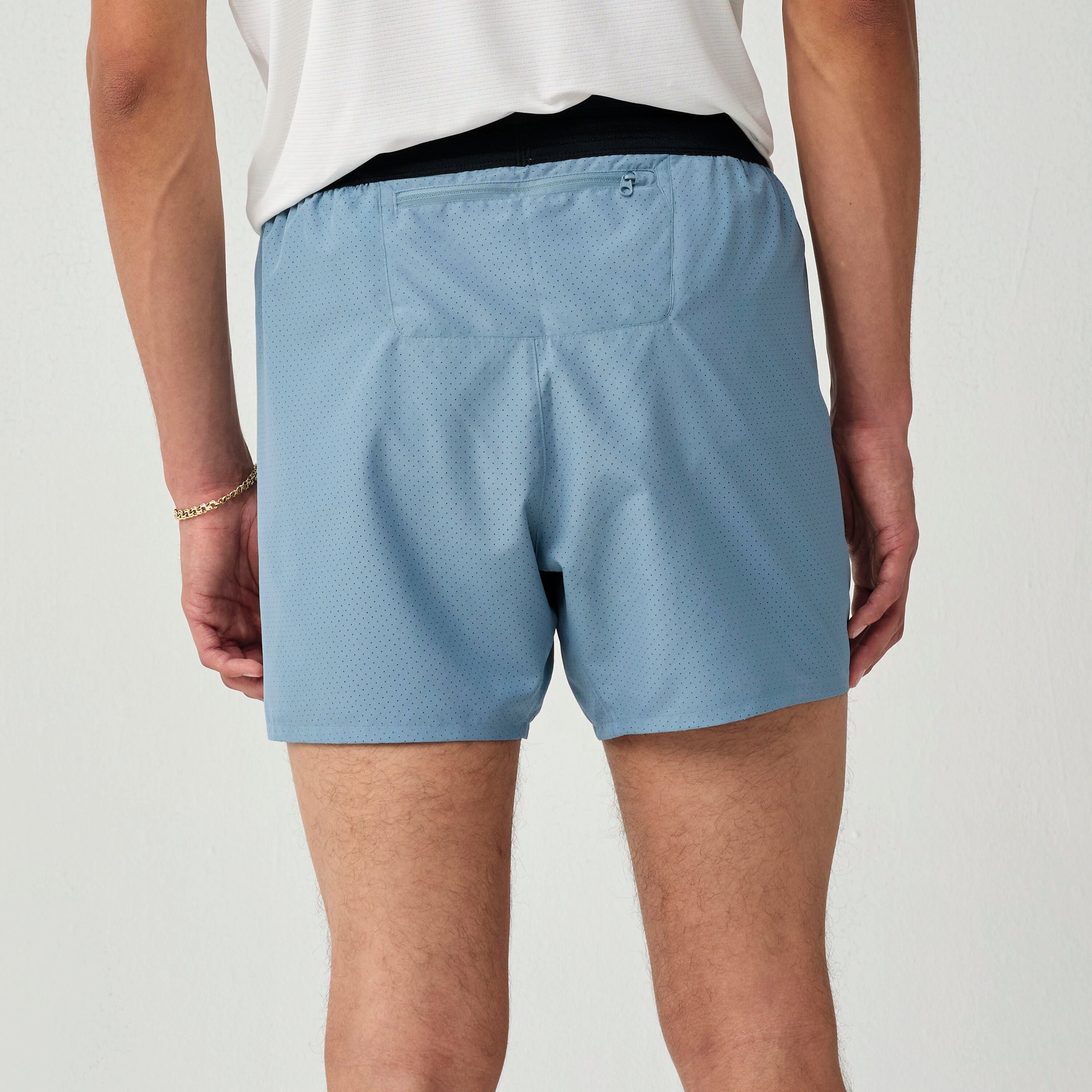 Brooks Männer Dash Kühlendes Shorts