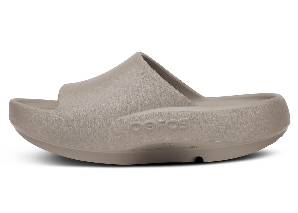 OOFOS OOahh PLUS Slide