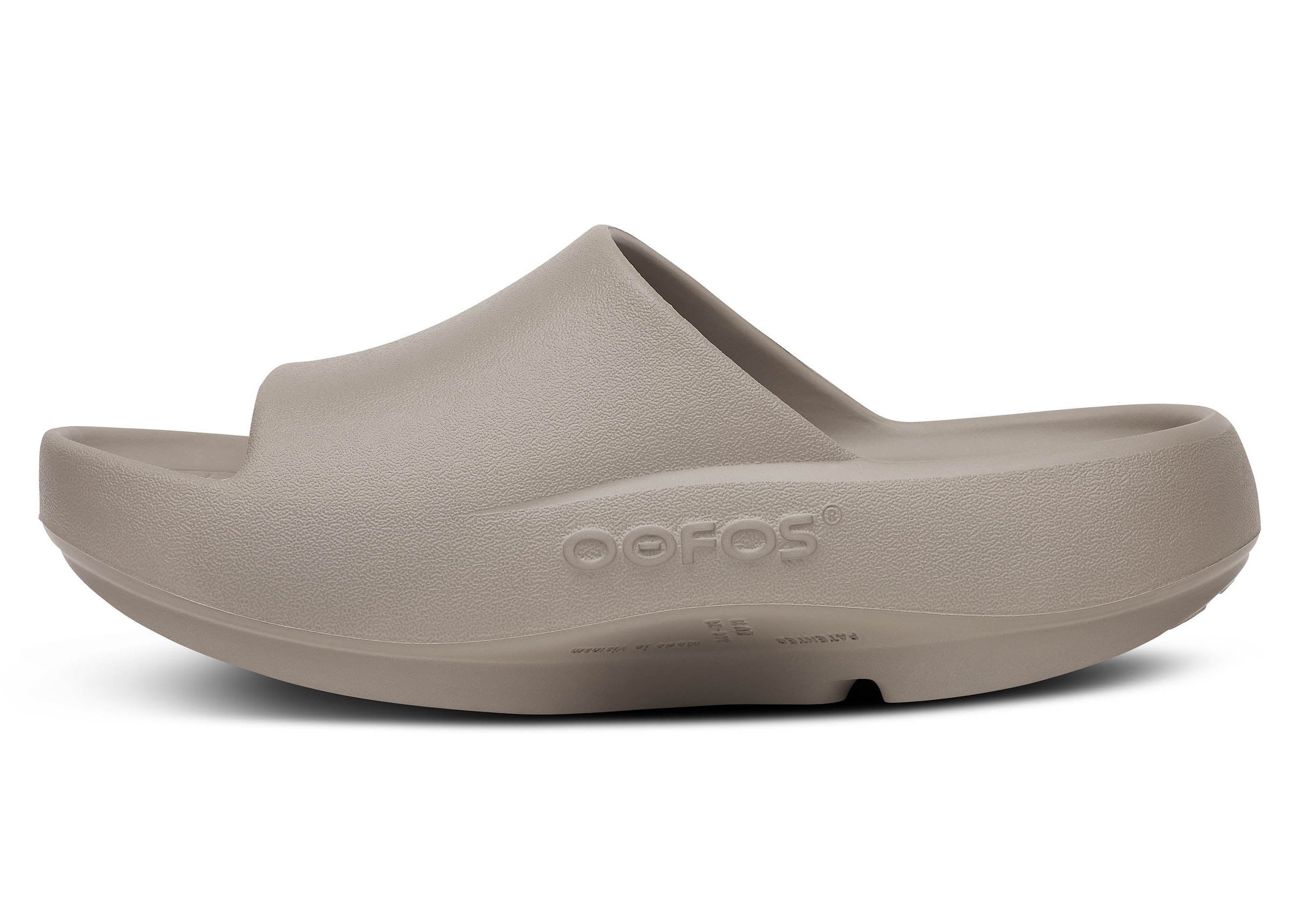 OOFOS OOahh PLUS Slide