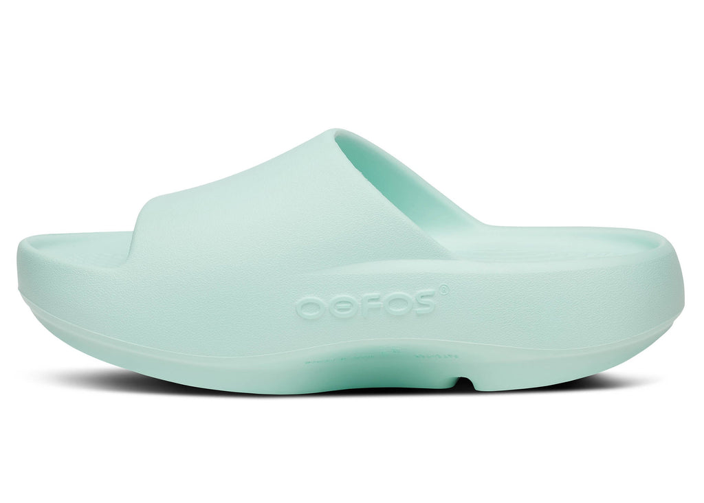 OOFOS OOahh PLUS Slide