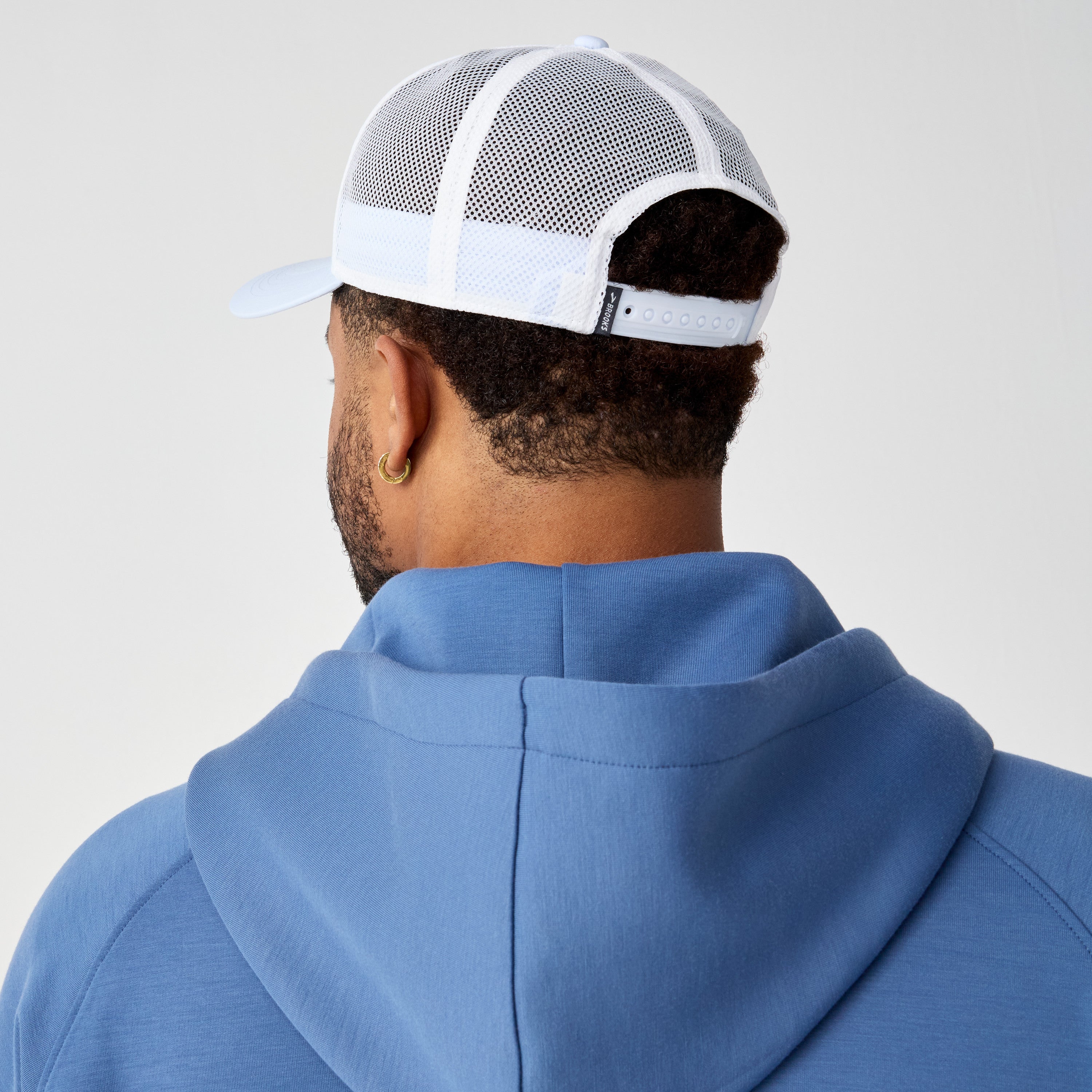 Brooks Surge Trucker Hat