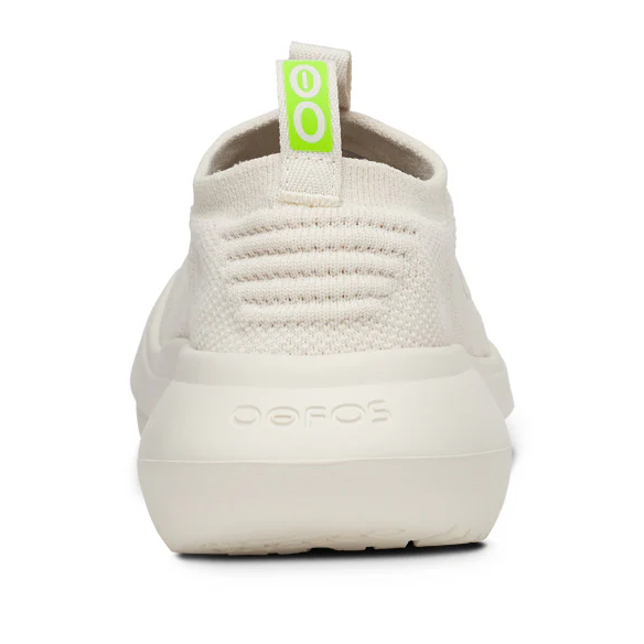 OOFOS Frauen OOmy Zen Schuh