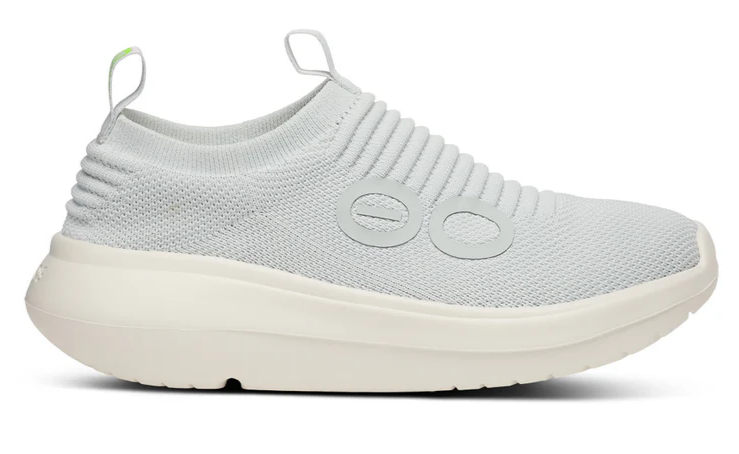 OOFOS Frauen OOmy Zen Schuh