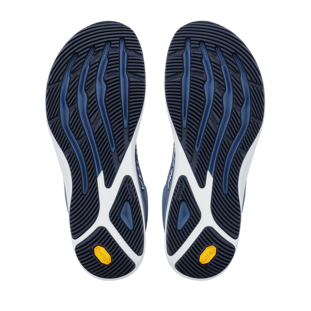 Altra Männer Torin 9