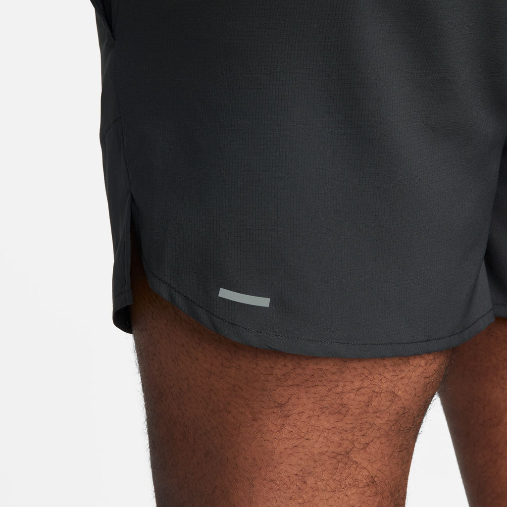 Nike Männer Dri-FIT Stride 5' Running Shorts