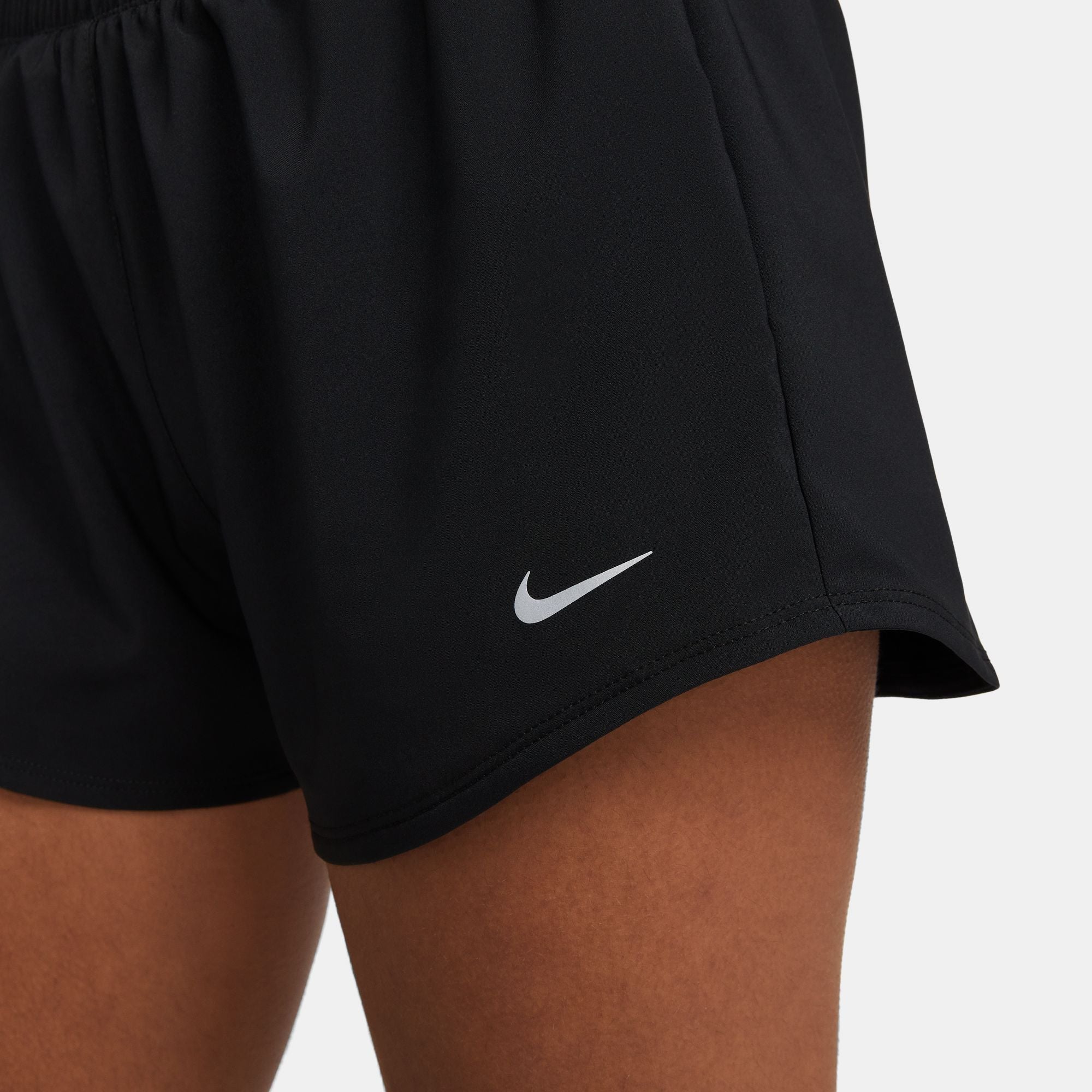Nike Damen One Dri-FIT Mid-Rise 3' Kurz-Lined Shorts