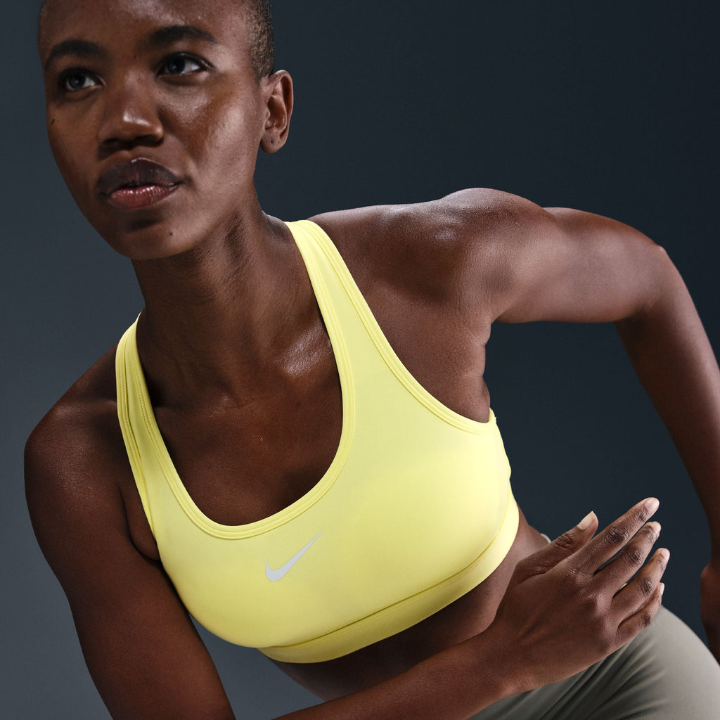 Nike Damen Swoosh mittlerer Halt gepolsterte Sport-BH