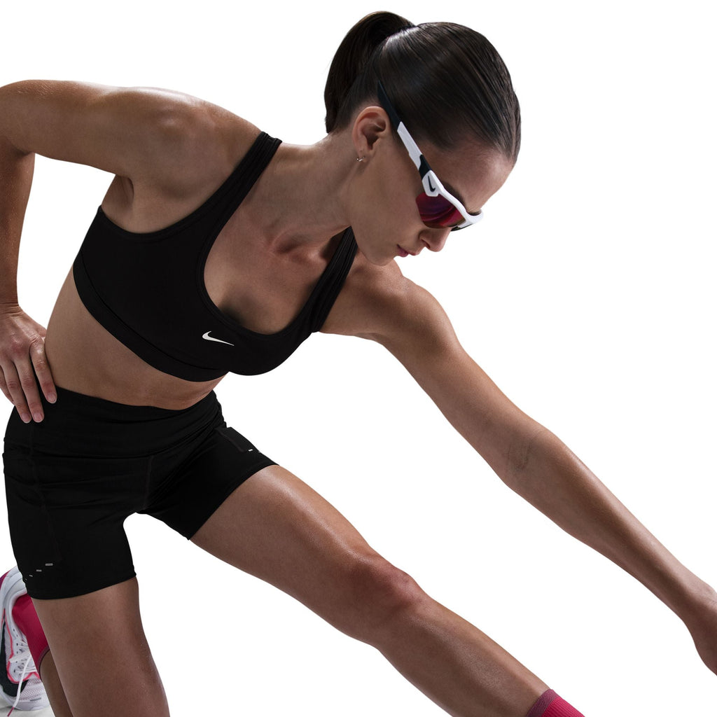 Nike Frauen Swift High-Waisted 4' Tight Running Shorts mit Taschen