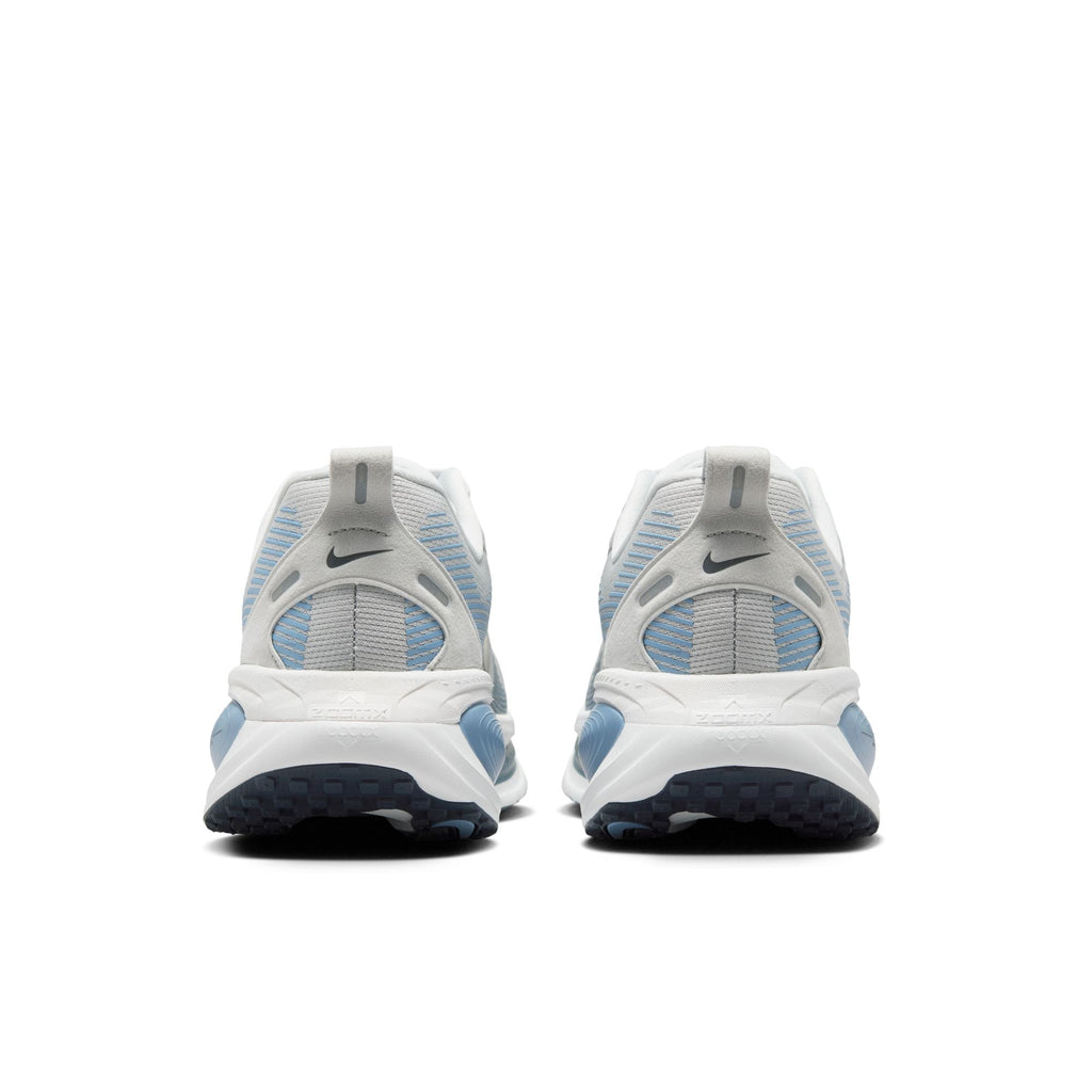 Nike Männer Vomero 18