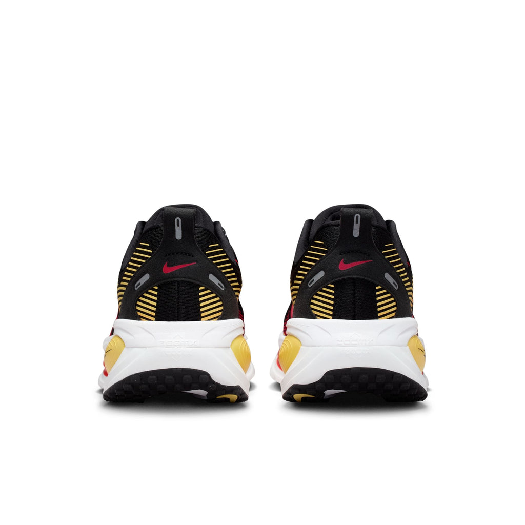 Nike Männer Vomero 18