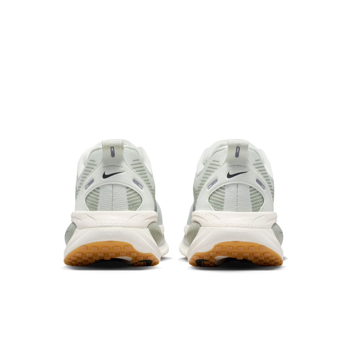 Nike Männer Vomero 18