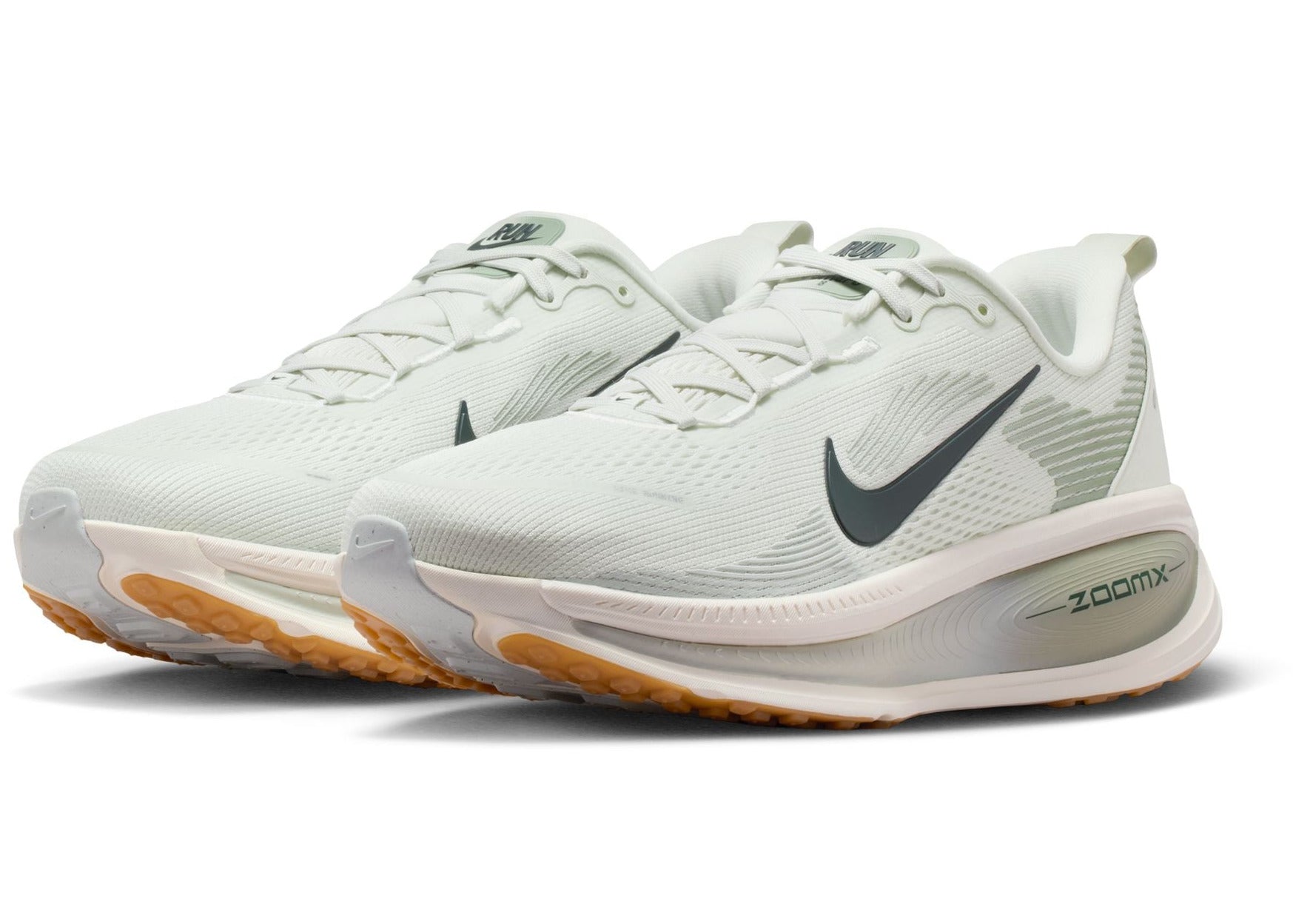 Nike Männer Vomero 18