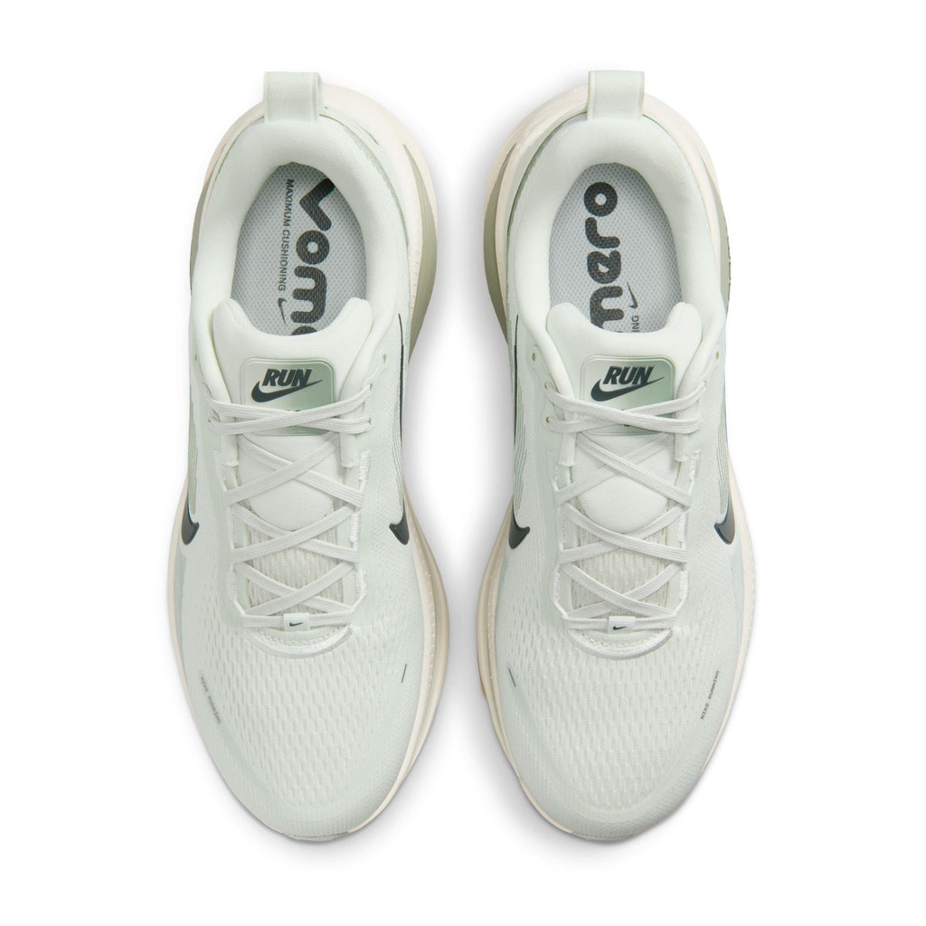 Nike Männer Vomero 18