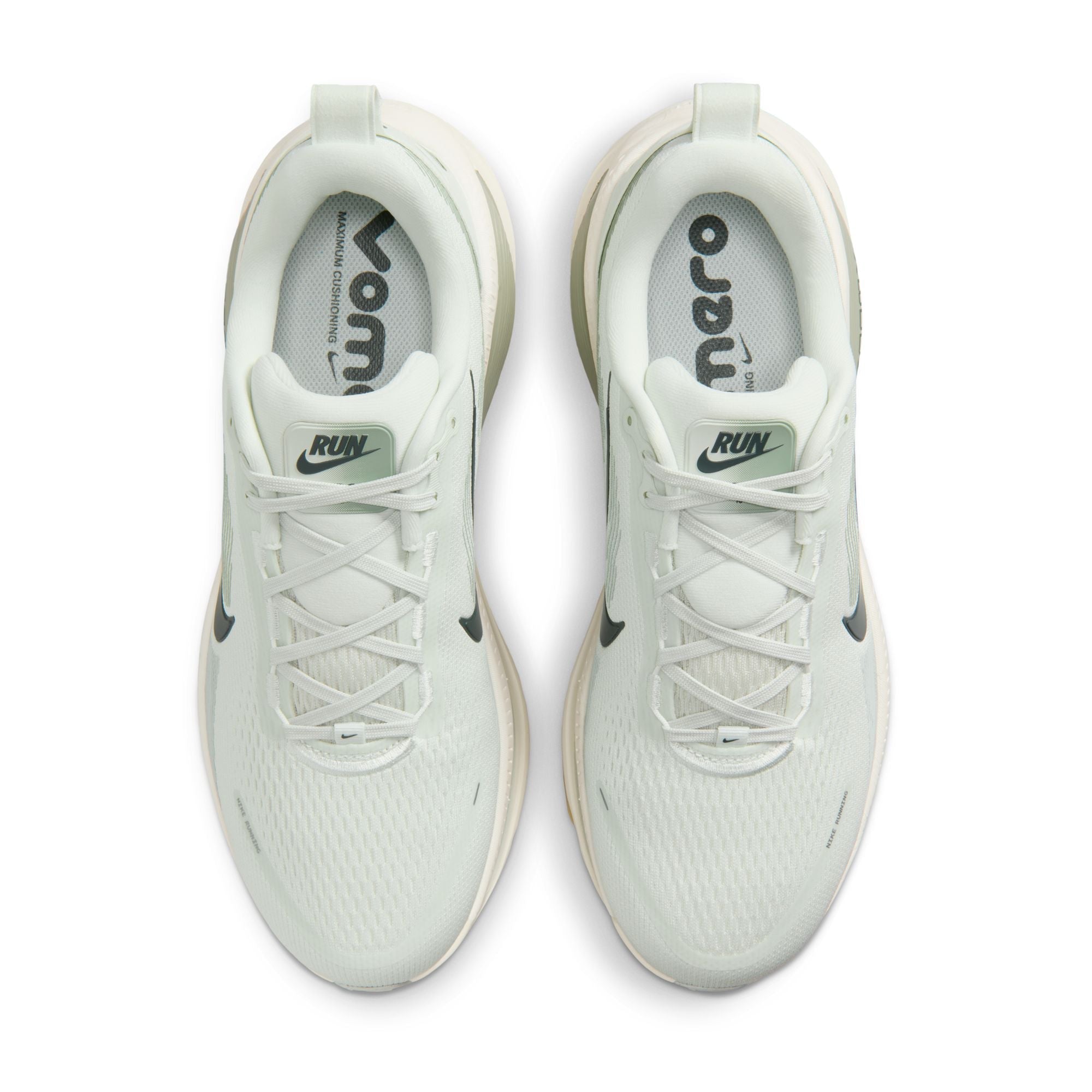 Nike Männer Vomero 18