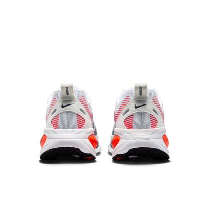 Nike Männer Vomero 18