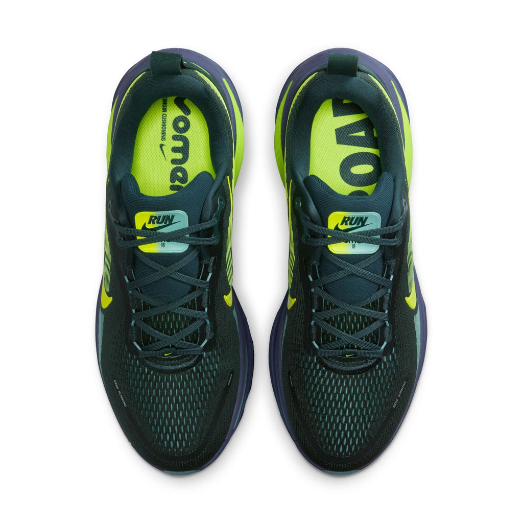 Nike Männer Vomero 18