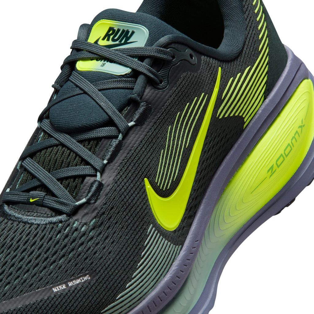 Nike Männer Vomero 18