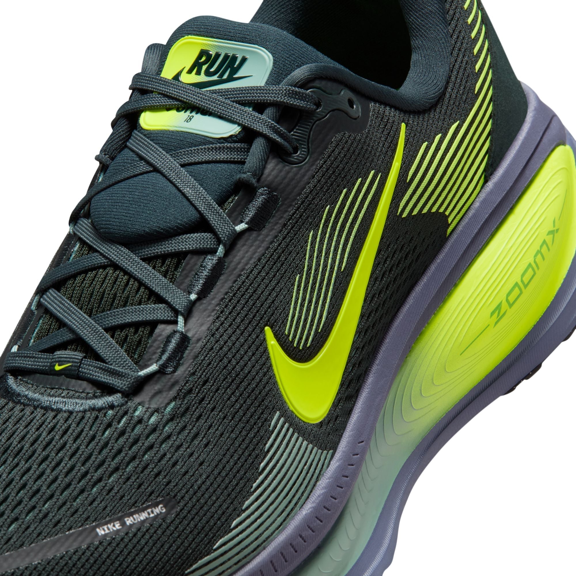 Nike Männer Vomero 18