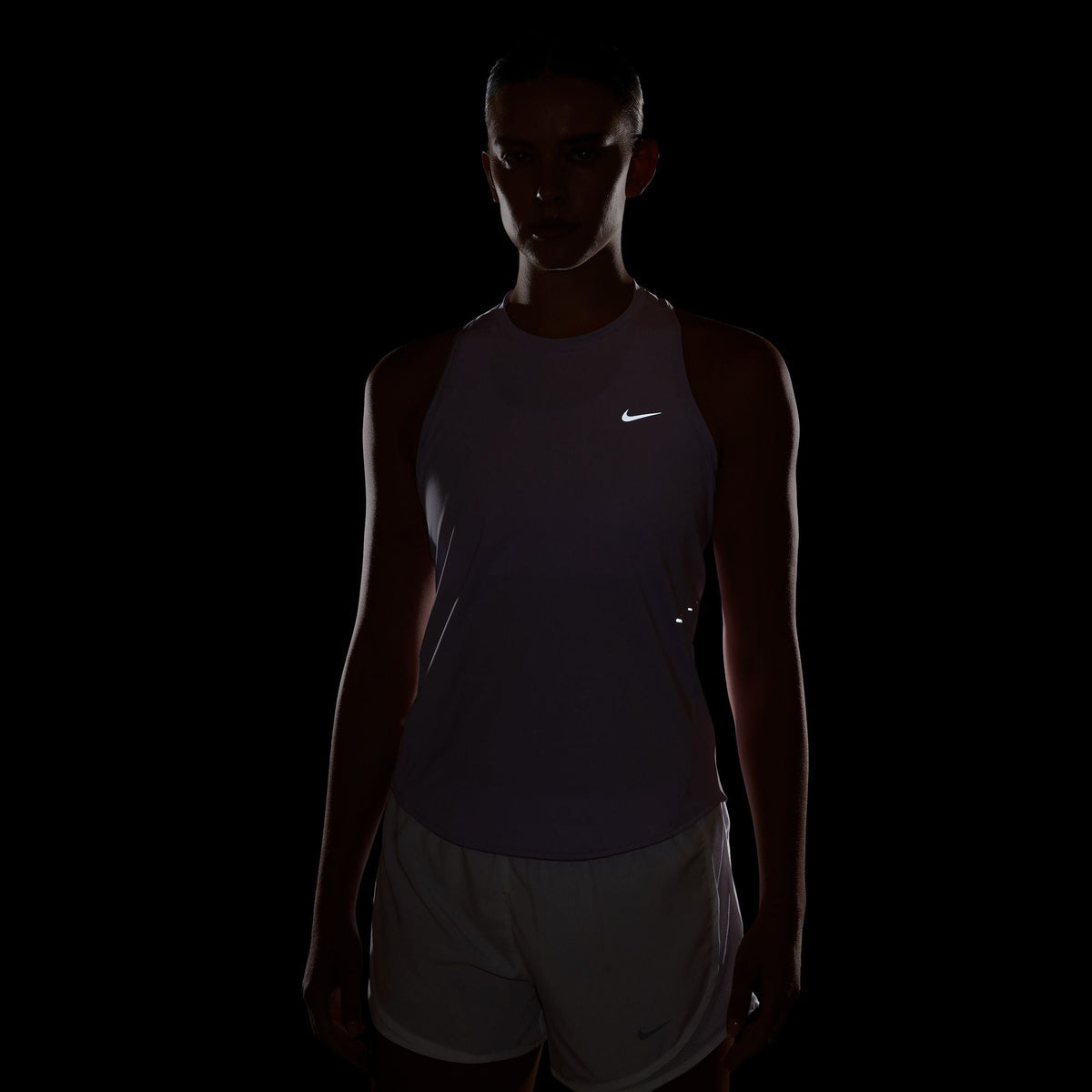 Nike Frauen Swift Dri-FIT Running Tanktop