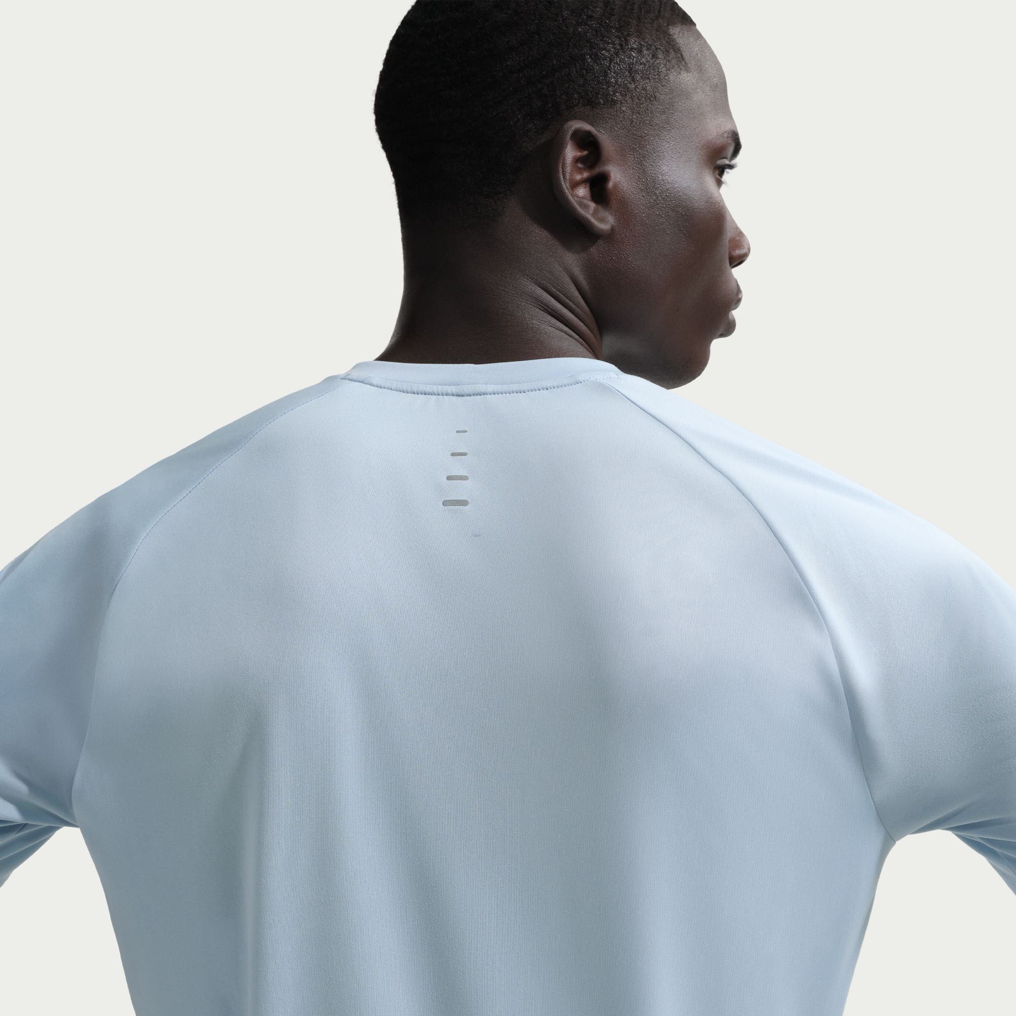 Nike Männer Stride Dri-FIT ADV Shorts-Sleeve Running Top