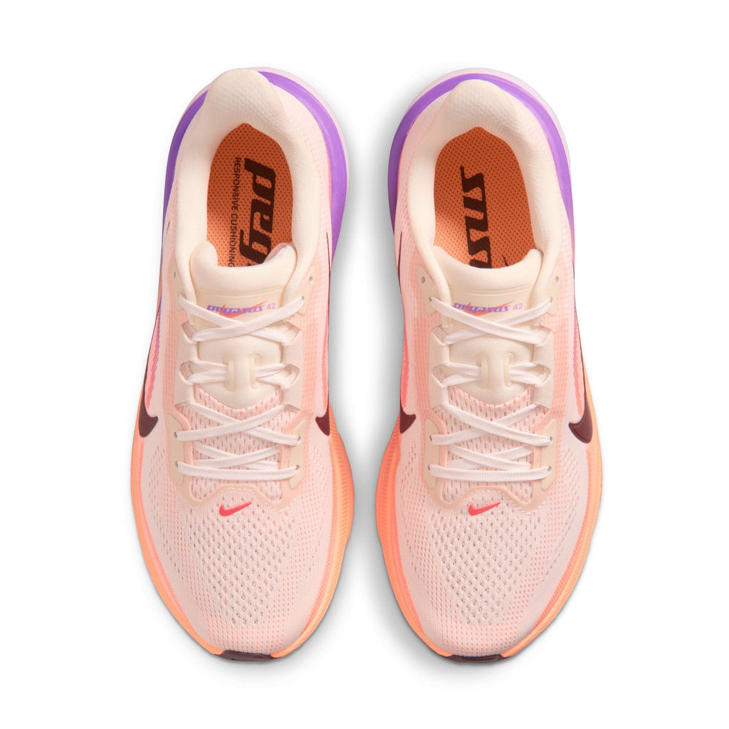 Nike Frauen Pegasus 42