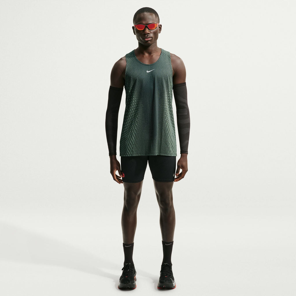 Nike Stride Aero-Fit Running Tanktop für Männer