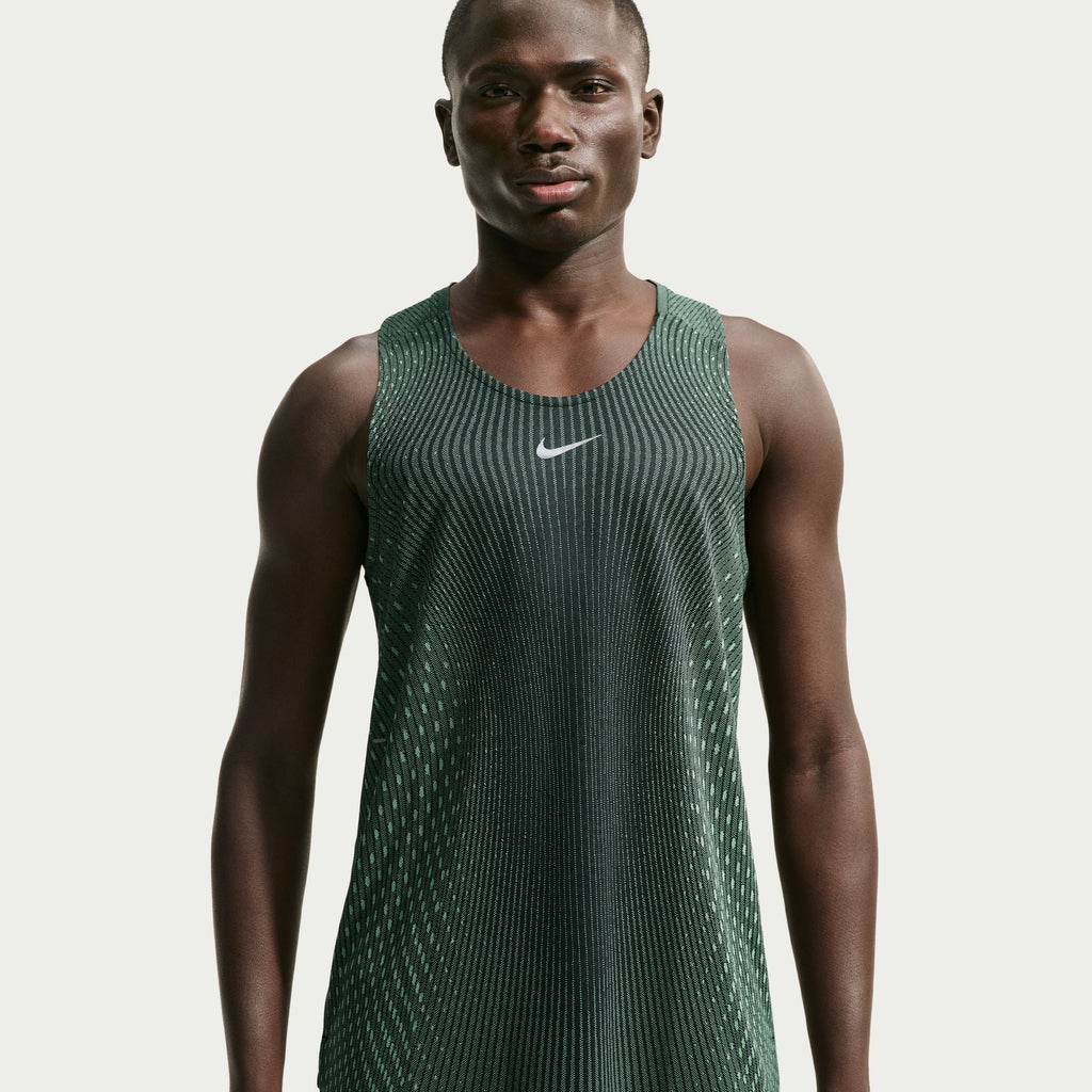 Nike Stride Aero-Fit Running Tanktop für Männer