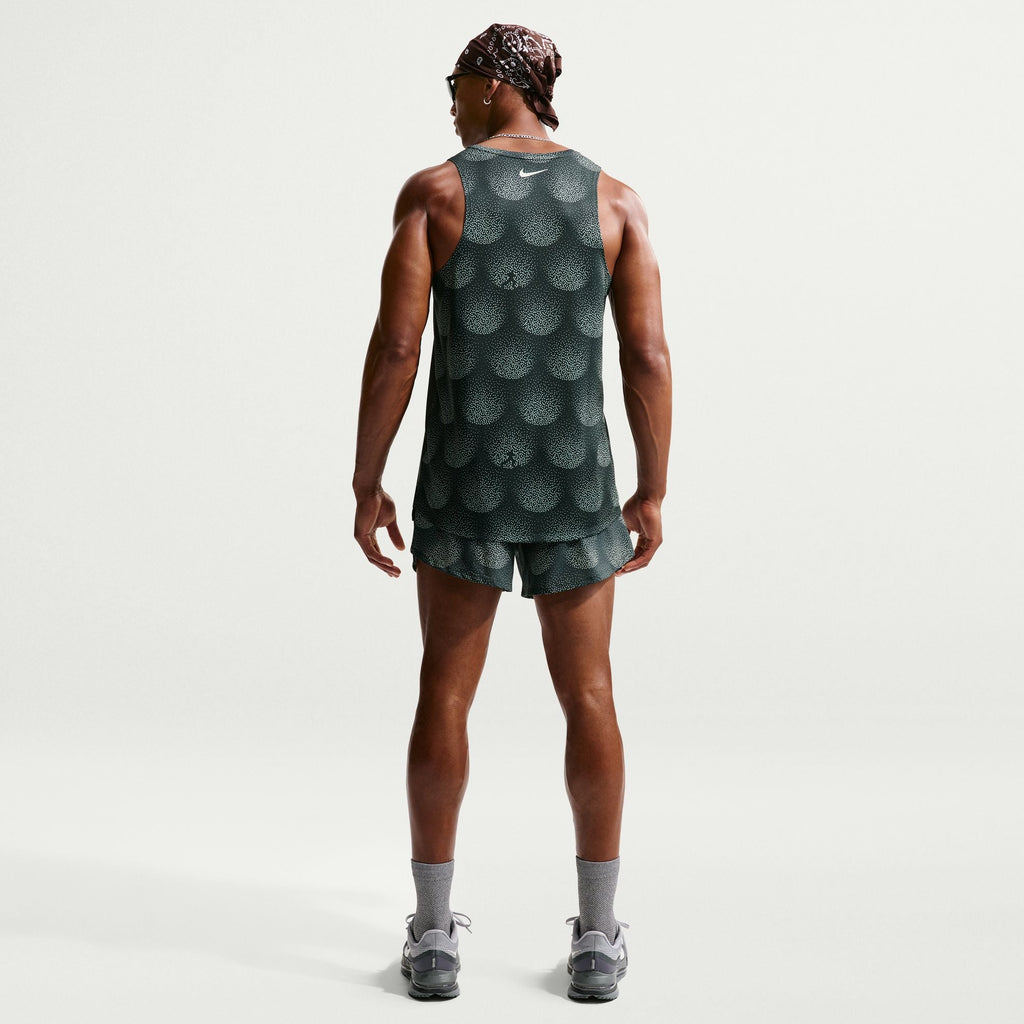 Nike Männerschritt Singlet (Distant Dreams)