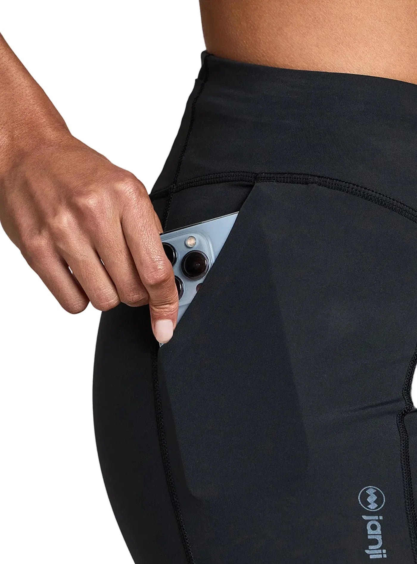 Janji Frauen 7' Pace Shorts