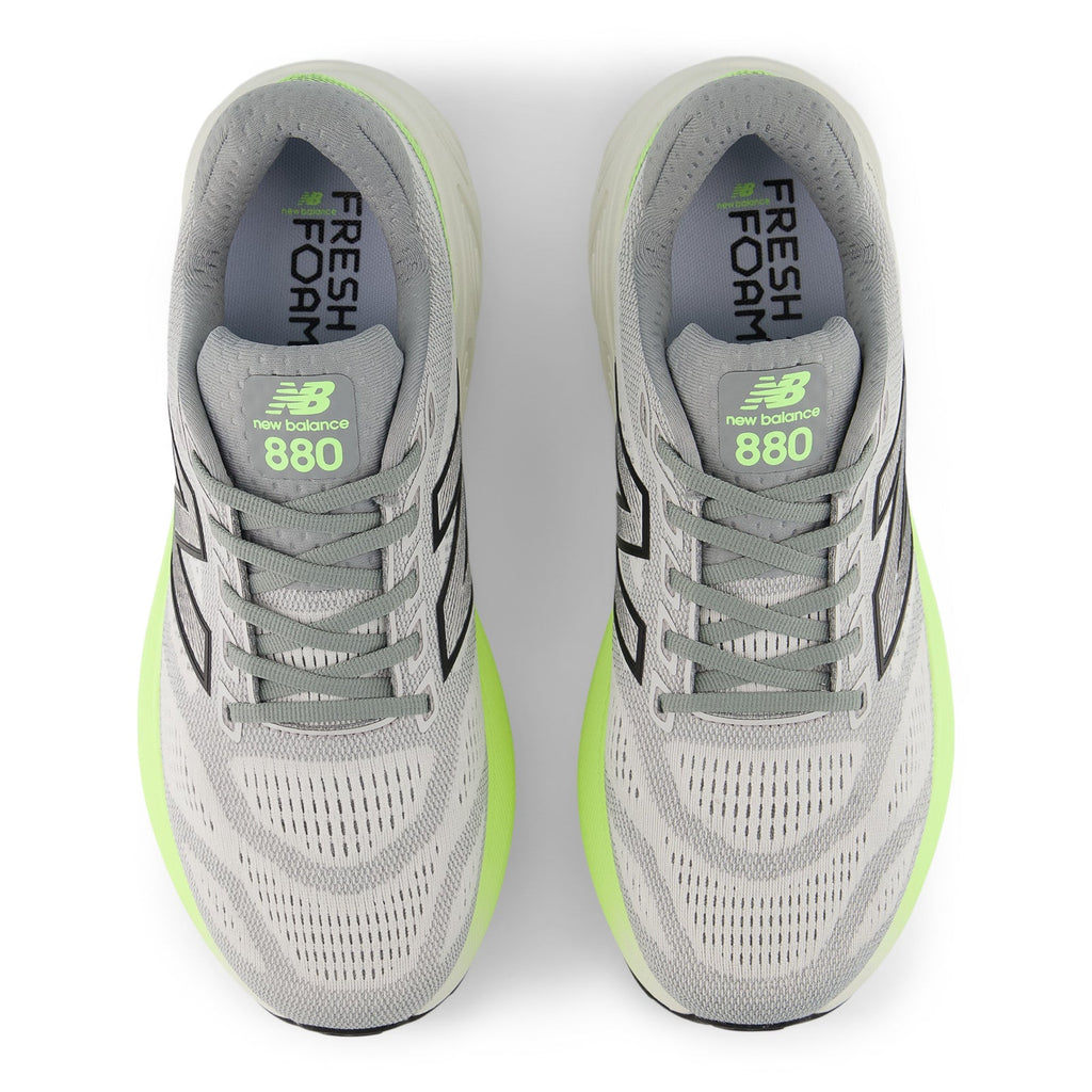 New Balance Männer Frischschaum X 880v15