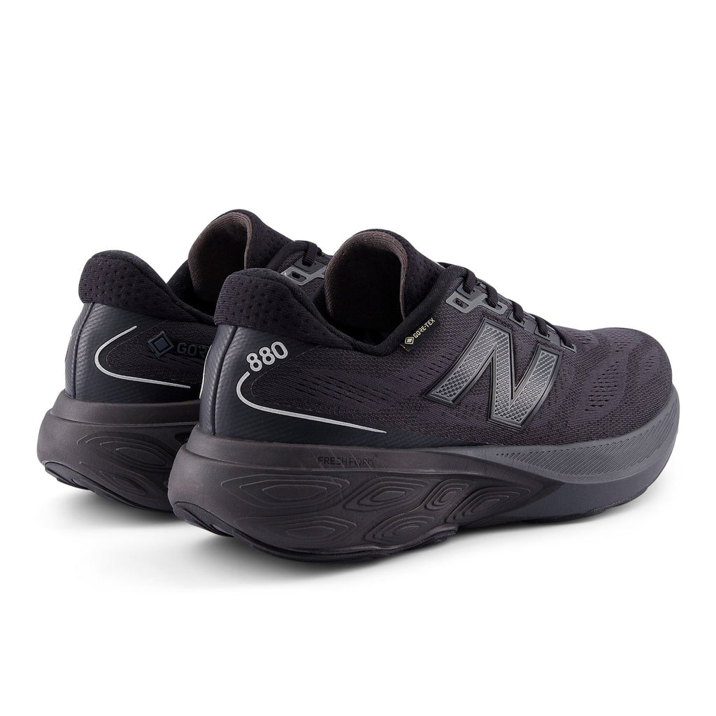 New Balance Männer 880v15 GTX