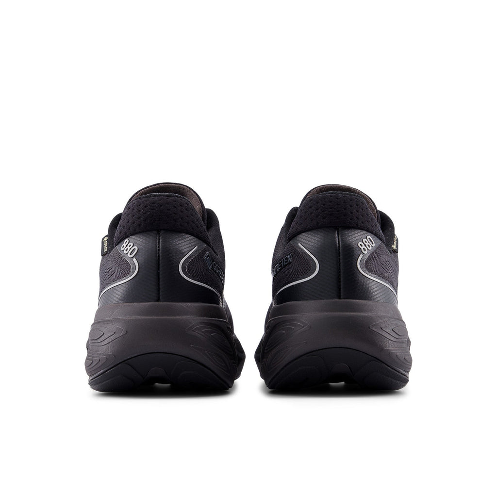 New Balance Männer 880v15 GTX