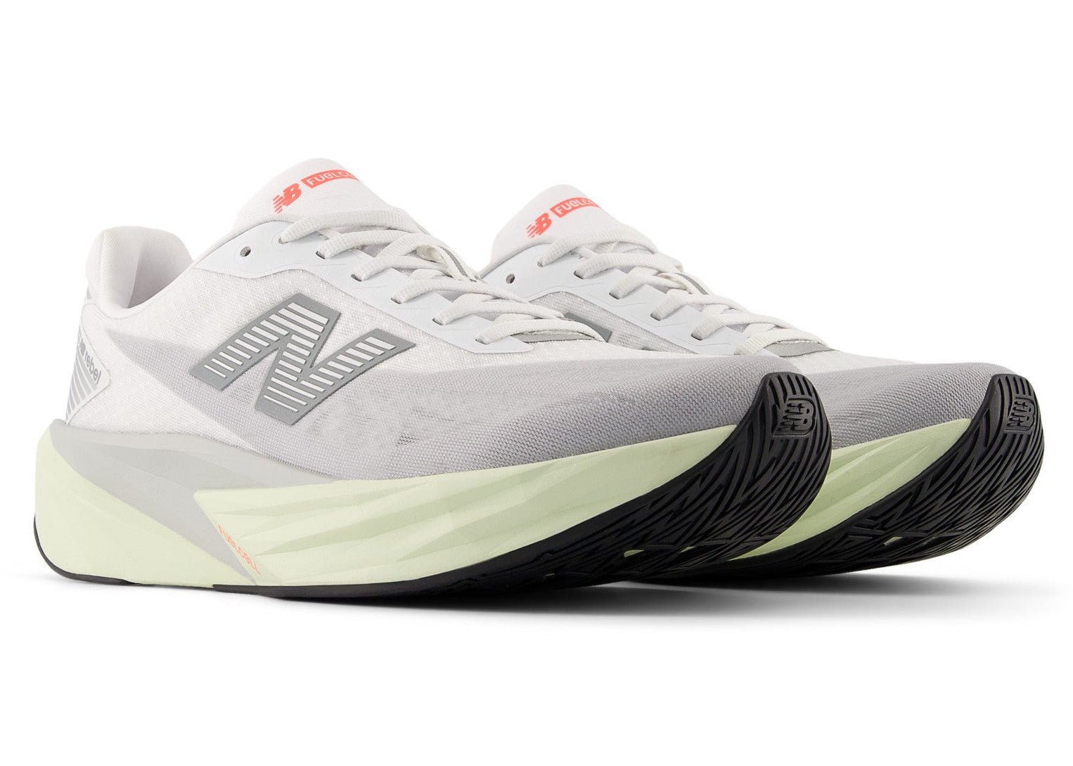 New Balance Männer FuelCell Rebel V5