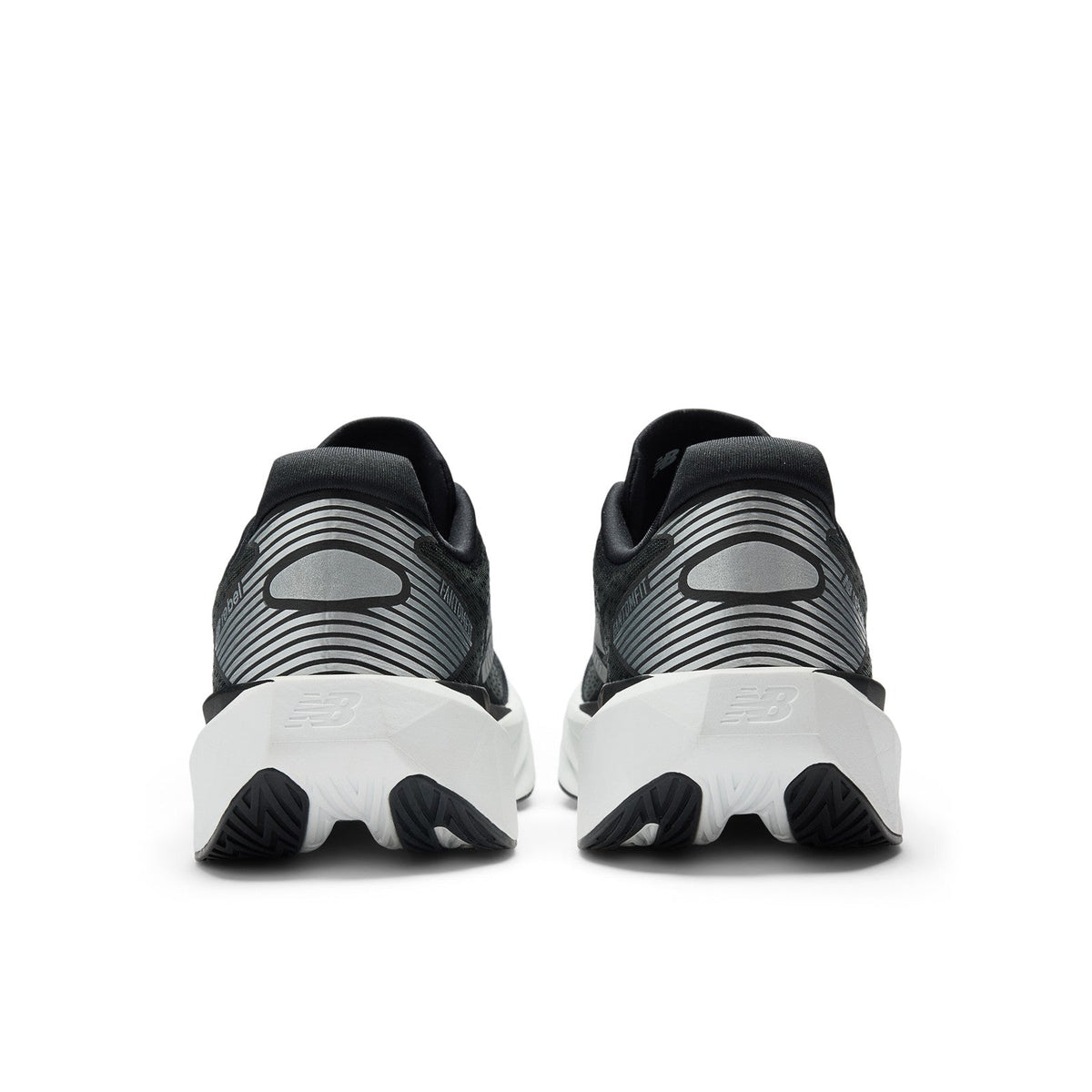 New Balance Männer FuelCell Rebel V5