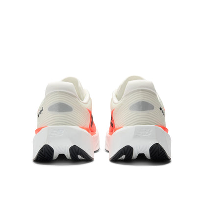 New Balance Männer FuelCell Rebel V5