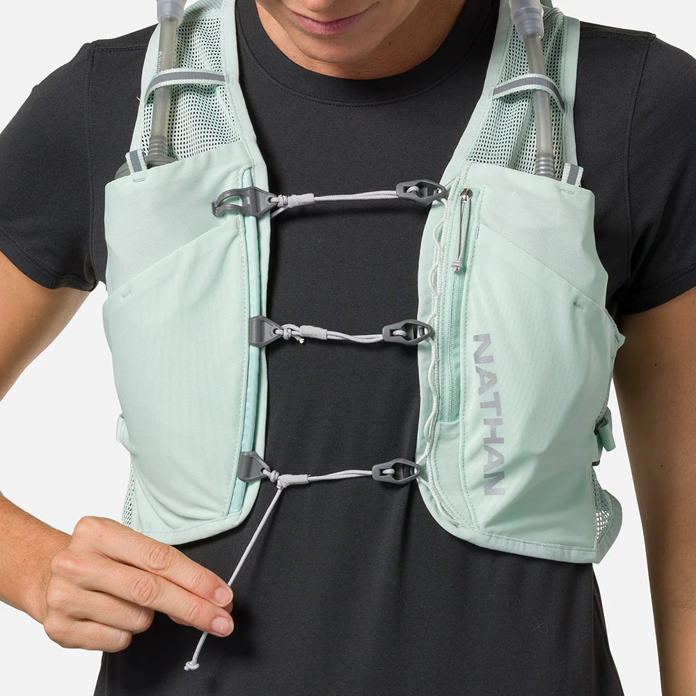 Nathan Frauen Pinnacle Breeze 4L Hydration Packung