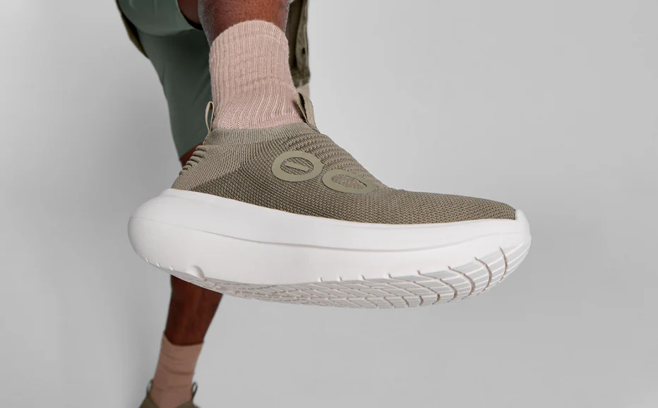 OOFOS Männer OOmy Zen Schuh