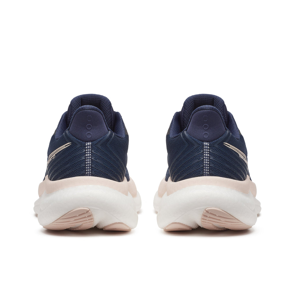 Saucony Frauen Triumph 23
