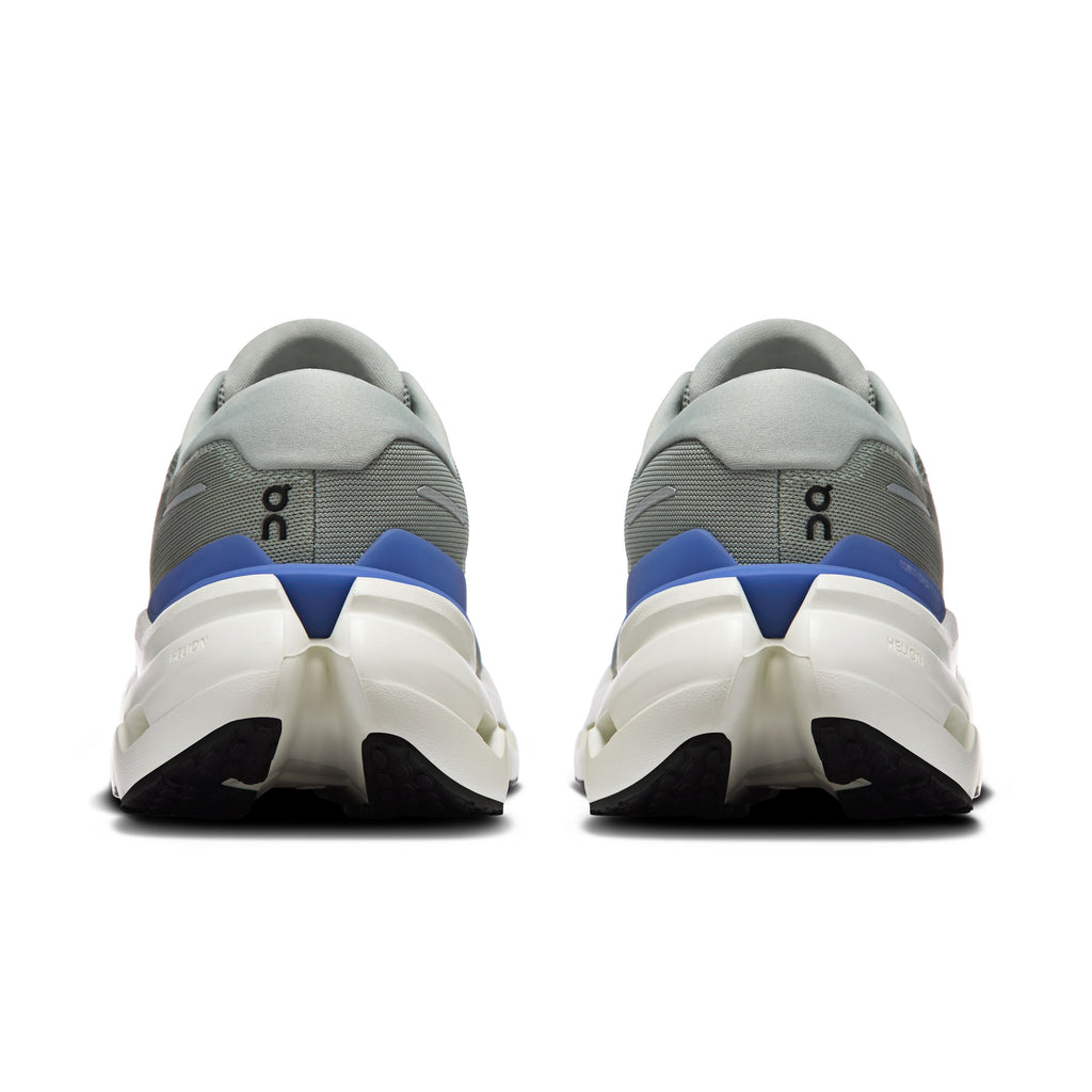 Über den Men's Cloudrunner 3