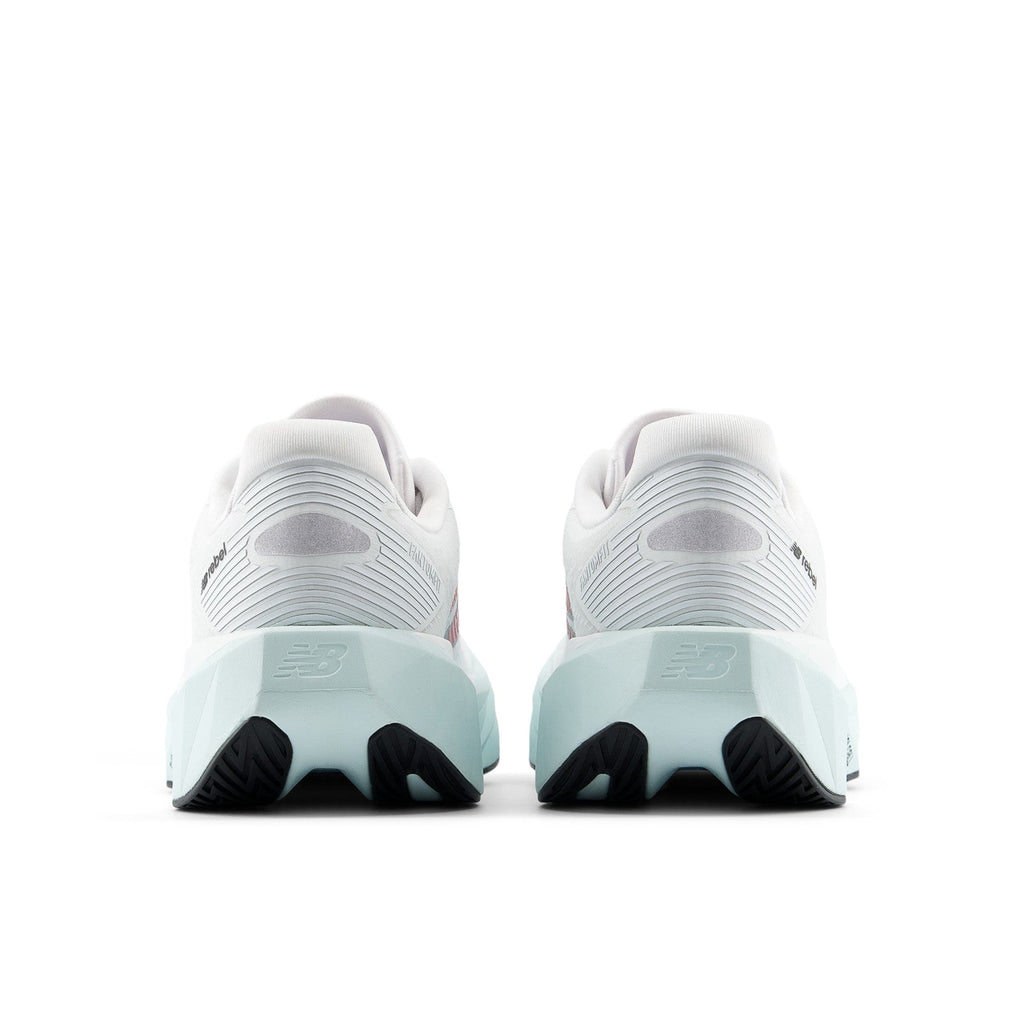 New Balance Frauen FuelCell Rebel V5