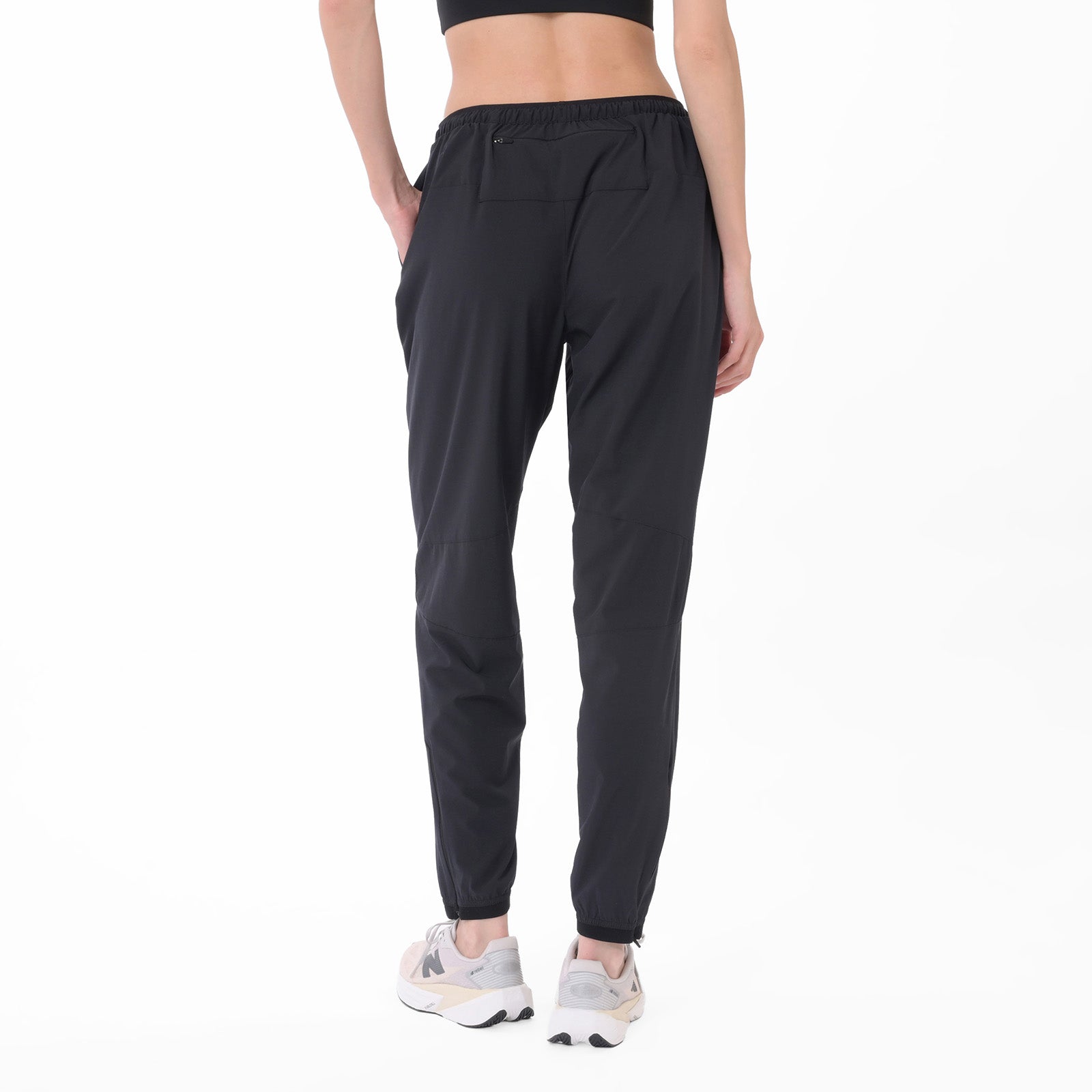 New Balance Frauen RC Essential Jogger