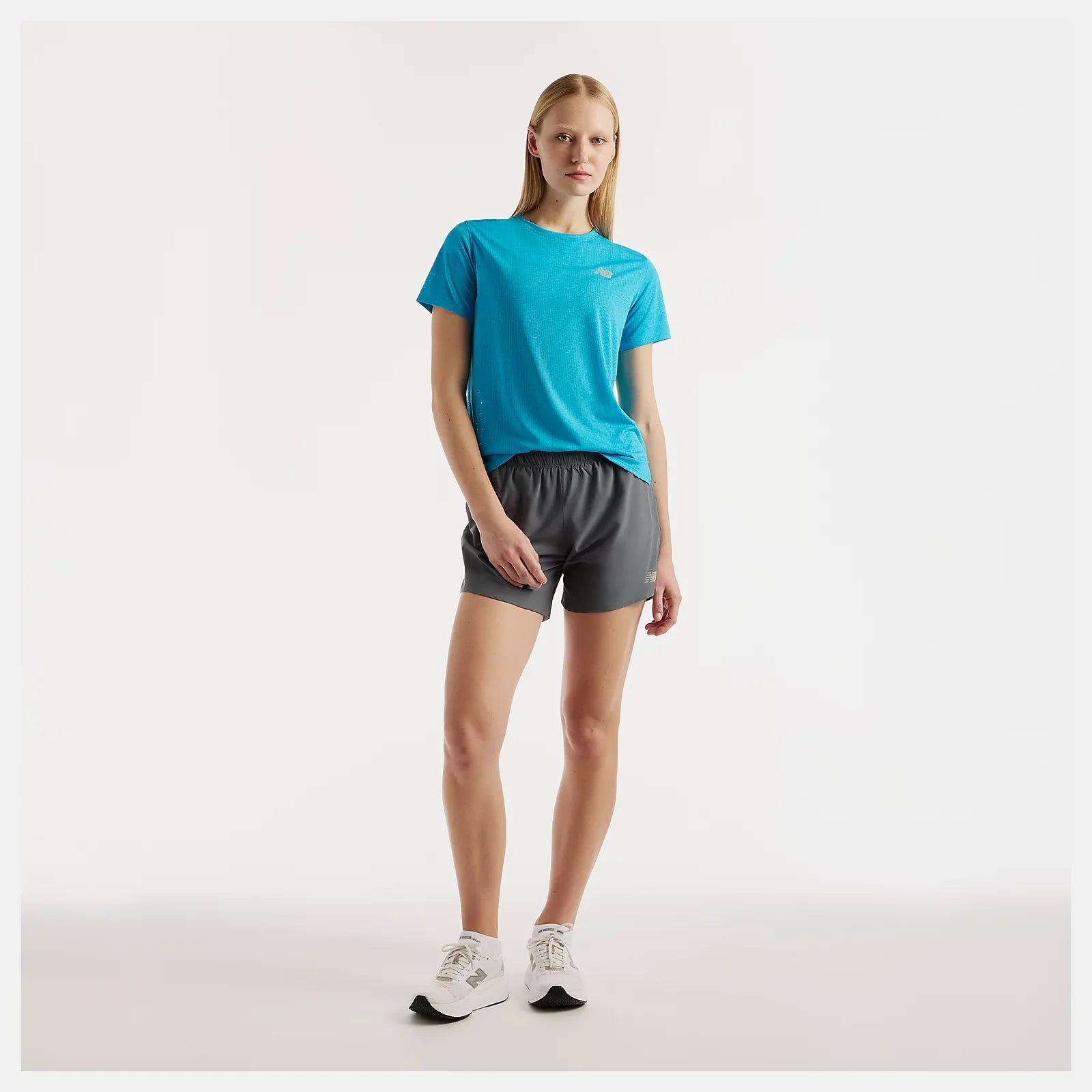 New Balance Frauen RC Essential T-Shirt